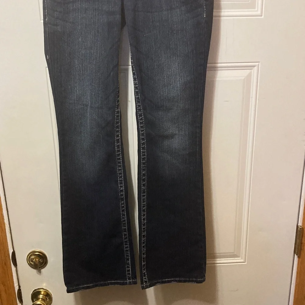 Dark‎ Wash Women's Bootcut Jeans - Classic Style
